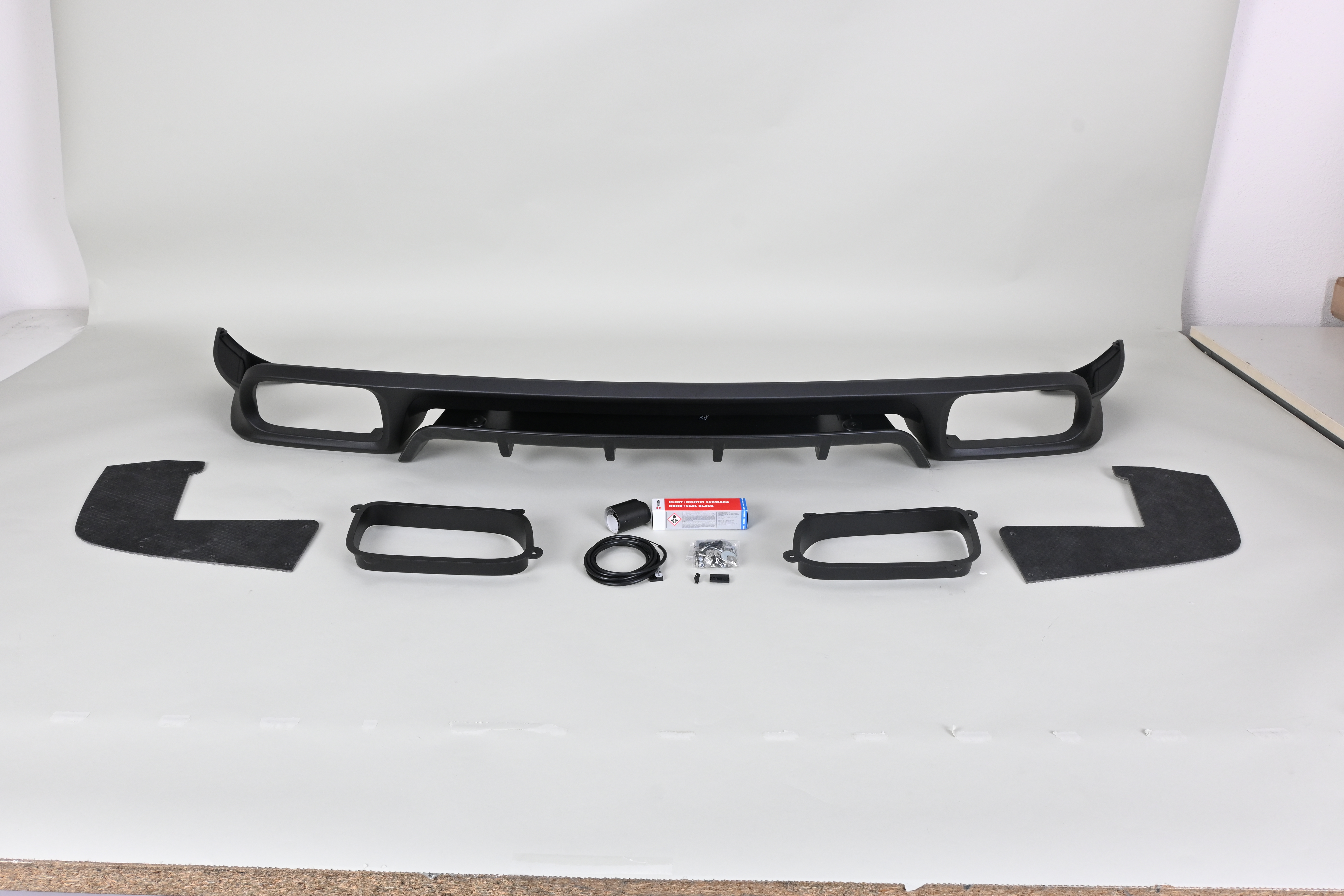 Techart Rear Bumper TechArt Rear Apron + Diffuser Cayenne E3 (9YA) - SUV / Coupe - For ...