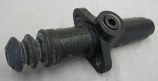 Clutch master cylinder 928  1978-1982 - For 9"Booster