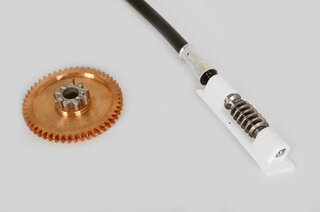 Cabriolet Top Shaft Cable with Gear 911 / 993 1986-95 - Right