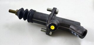 Cylindre emetteur embray 965 Turbo 3,6L