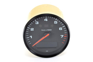 Tachometer Exchange 993, tank of 92 litres (M545) On board computer (M659)