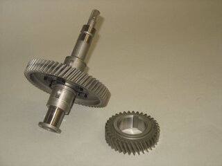 Arbre intermediaire avec pignon taille 0