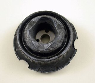 Support mount Cayenne 03-10 (without PASM) front and rear