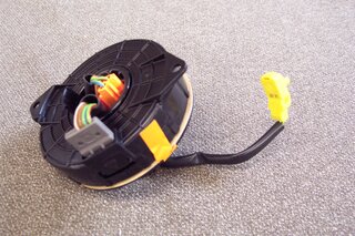 Contact-carrier steering wheel AB (PR:480)
