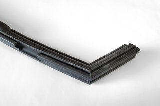 Schutzprofil (Gummi) Seitenscheibe, vorne rechts, 356/356A (50-59), 356B/356C (60-65)