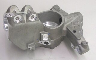 Radträger 997 GT3 -08 VA rechts für Keramik-Bremse