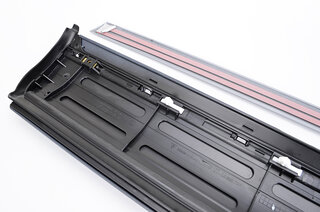 955,957 strip right door rear prime coated ( Alu-package)