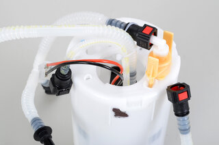 Kraftstoffpumpe rechts  955/957