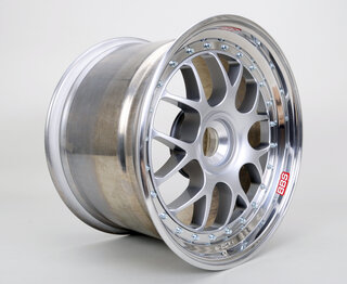Rim BBS E88 Motorsport 12x18 ET 48,6 forged Alu-center Gold - Center Lock-  10,7 Kg