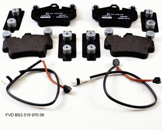 Brake service kit front (no Discs!) 997-1 C4 05-08