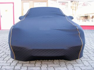 Brombacher Exclusive Cover 911/930 with rear spoiler black, gold stiching "Logo 911 Targa", incl.bag