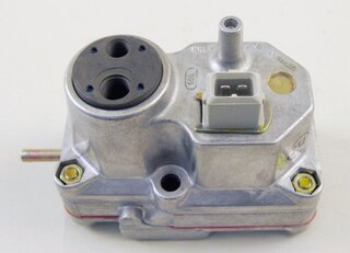 Warmlaufregler Turbo 3,3L USA  86-89 M930.68