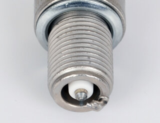 Spark plug 965TT WR6 DPO