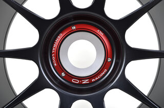 OZ Superforgiata central lock (12x19 ET48) 9,9 Kg, black matt