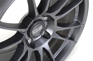 10x19ET40 Felge Ultraleggera HLT OZ TÜV  10,4 Kg Matt Graphit Silber