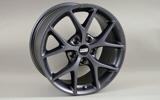 Radsatz BBS (8+10x18) SR Himalaya-grau matt mit Michelin Pilot Sport Reifen