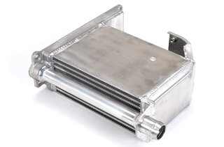 Ölkühler (Motor)  72-89 2,4 - 3,3
