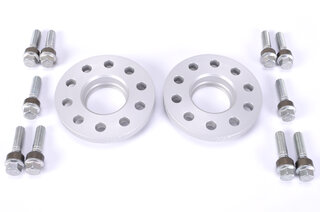 Spacer Set Macan - 15 mm - Silver - Hub Centric - Sold as a Pair