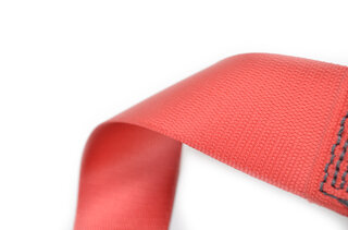 Seat belt , guards red
