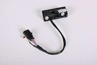 Reversing camera with tip switch read lid 958.2 Cayenne ( 2015-18 )