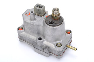 Warmup Regulator 930 Turbo 75-77 - Remanufactured - Send In