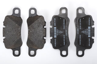 Brake pad set 918 Spyder rear for PCCB ( I450/-808)