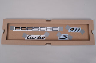 Schriftzug  (logo ) Satz " 911P..... turbo S " Hochglanz-Schwarz