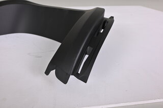 Cache inférieur AR noir pour sorties centrales échappt. 981 Cayman/ Boxster