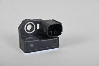 Acceleration sensor