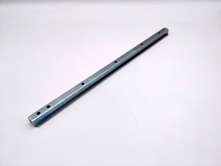 Führungsschiene auf Sitzschienenträger 356B/C (60-65) / 911.1 (65-69)