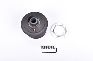 MOMO Steering Hub - 100 mm / 3.9 inches - Multiple Models - 901 Steering Column - 6 x 70 mm Pattern