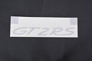 Schriftzug "GT2 RS" Silber Stoßfänger (Ausstattung A1)
