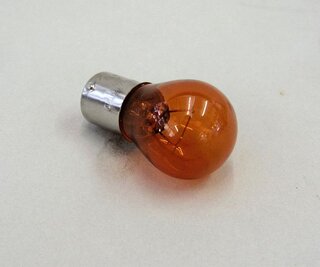 Ampoule orange 12V 21W  ergots à 180°