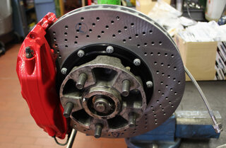 Big Red Brake System 911  1974-89 / 930  1975-77 - Front - with 322 x 32 mm - Drilled Discs