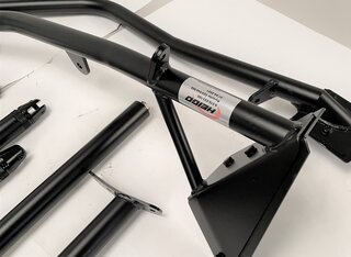 Cage acier 924/944/968 protections lat./barre harnais/diagonale filetée (non homologable FIA/FFSA)