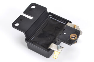 Régulateur de tension Motorola/Marchal 66-77