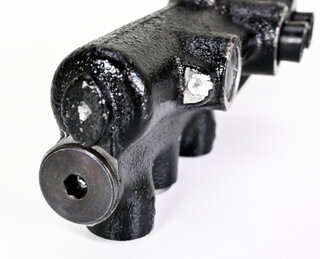 Brake Master Cylinder 911 Up to 1977 / 930 1975-77 - Cars without Brake Booster - 19.05 mm