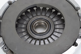 Clutch Kit - SACHS - 930 4 Speed Transmission 75-77 ( 650 ft/lbs. max.)