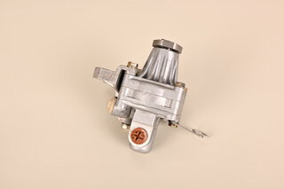 Pumpe Servo-Lenkung  AT