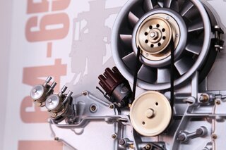 Wiesner Classic Porsche 911 Engine Cutaway 1964-65 SWB | 1:4 Scale Model with Solex | Framed Display