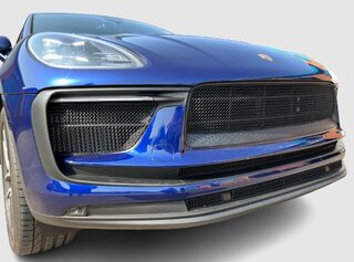 Front Bumper Grill Set 95B.2 Macan S/GTS without Front Camera System (incl. Parking Sensors) - Black