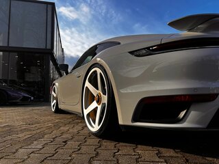 Jante aluminium forgé 9,5x21 ET40 JP Forged C à fixation centrale, argent mat