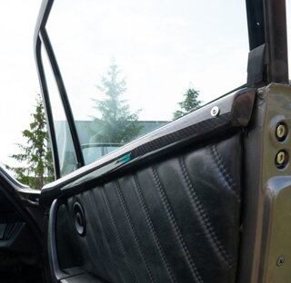Baguettes de portes G+D carbone design - véhicules avec rétroviseurs électriques 911 74-89 coupé