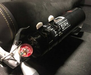 Fire Extinguisher Mount Black - For Lightweight Carbon Bucket Seats - 981/718 GT4, 991 GT3/GT2, 918