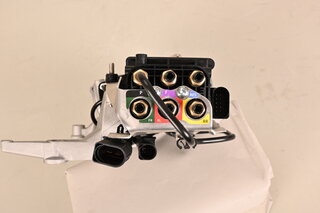 Compresseur 955/957 (inclus relais) pour suspension pneumatique avec controle assiette+hauteur (PASM