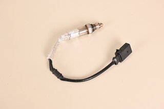 Oxygen sensor behind catalyst - 992.1 Carrera
