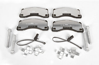 Brake Service Kit front (No Discs) - 95B.1 Macan - 18"Caliper Red