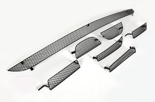 Grillgittersatz 95B.1 Macan Turbo - Komplett - Schwarz