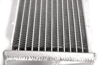 High-Performance Center Radiator Kit 997.2 - With CSF Center Radiator