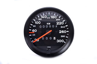 Transformation de votre compteur 911/930 74-89,en 300 km/ h (après envoi de votre compteur)